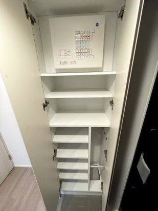 ラヴィエール上中里の収納