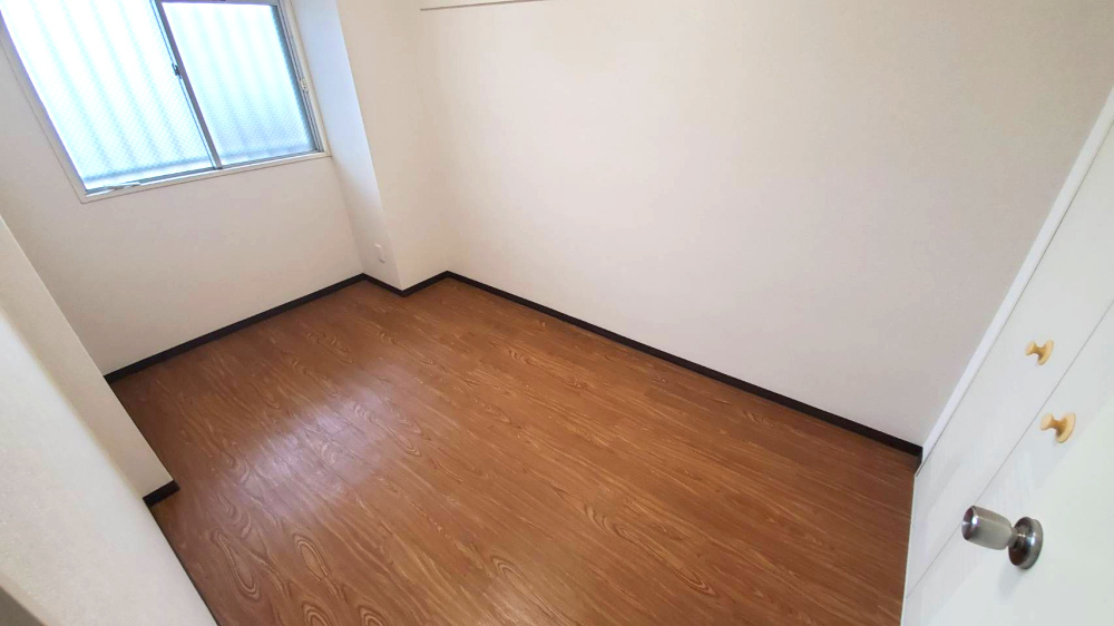 ダイアパレスビッグウィング深谷（内装一部リフォーム済）の洋室