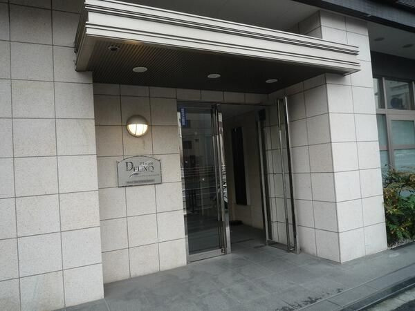 プレール・ドゥーク東京ＥＡＳＴⅢのエントランス