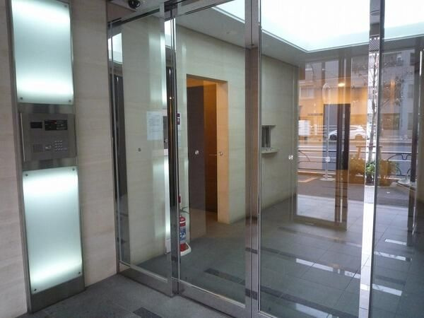 プレール・ドゥーク東京ＥＡＳＴⅢのロビー