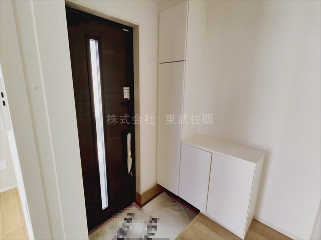 【玄関】 | 川越市山田　全2棟　1号棟 | 収納もある玄関です