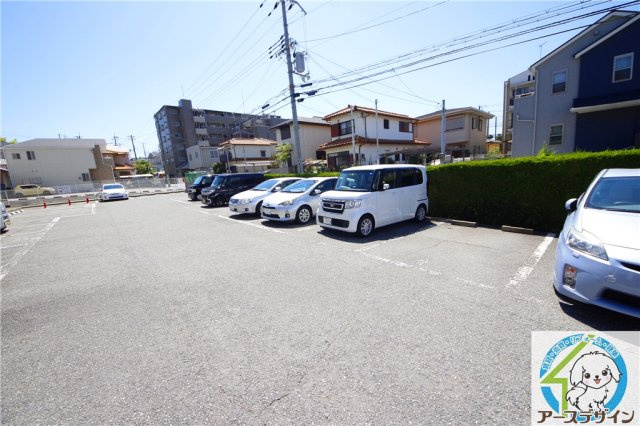 サンフローラ南別府の駐車場