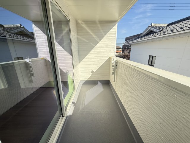 ハートフルタウン前橋市朝日町3丁目29番　A号棟のバルコニー|人気のインナーバルコニーです♪急な雨でも洗濯物が濡れずに安心です！