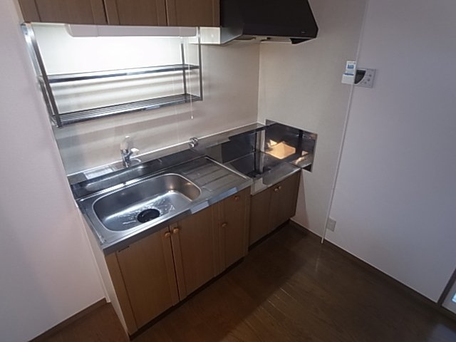 神戸市長田区寺池町２丁目のアパートのキッチン