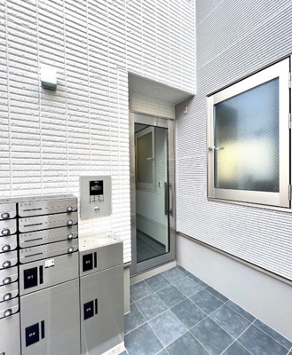 【その他共用部分】 | オアシス中野弥生町 | メールボックス・宅配ボックス完備！
