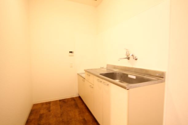 ロイヤルオーク事務所のキッチン