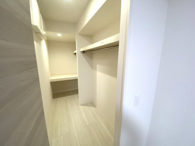 プレミア西条中央A棟の収納