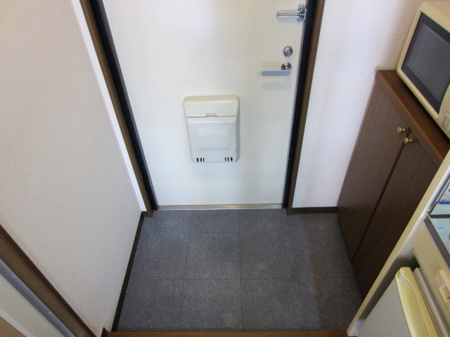 【玄関】