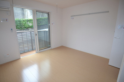 【居間・リビング】 | ディアコート | エアコン１台付き