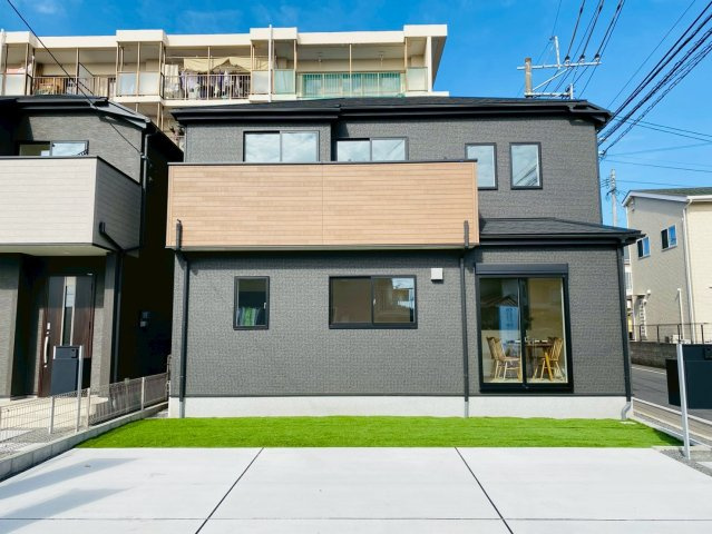 リナージュ／東区小峯4丁目第1期／2号棟の外観