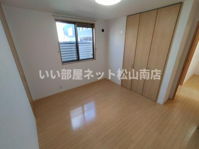 【居間・リビング】 | ルミエール竹原 Ａ棟