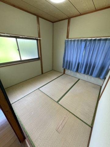 西岩崎貸家の和室