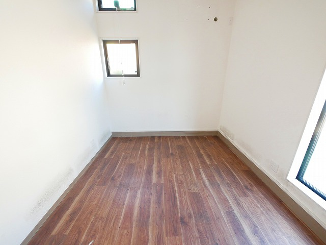 梅美台店舗の内装