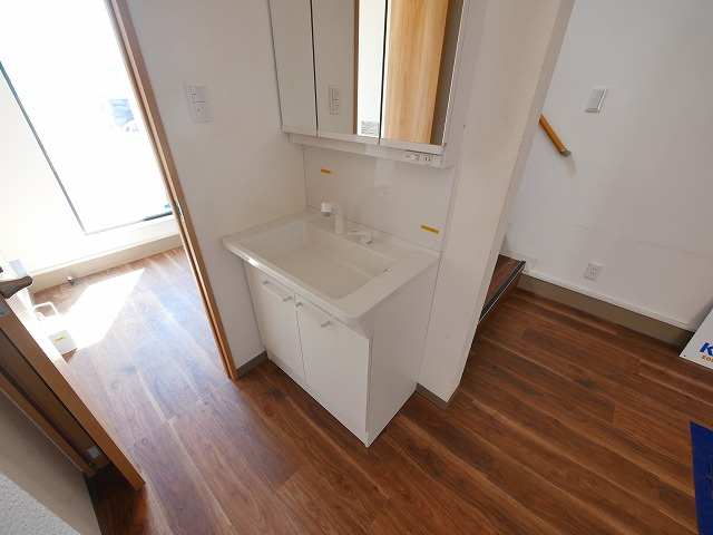 梅美台店舗の内装