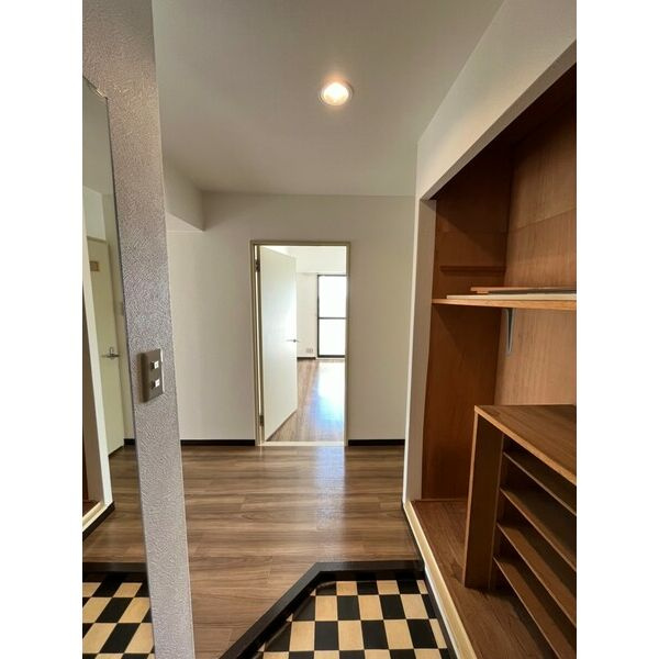 フェルザ住之江公園の玄関