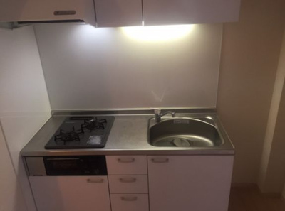 【キッチン】 | ブライトコート | マナ板が置けるスペースのあるシステムキッチン☆