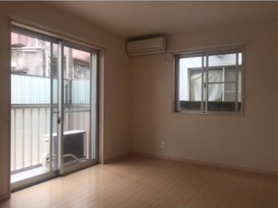 【寝室】 | ブライトコート | お掃除がしやすいフローリングのお部屋☆