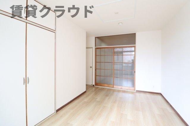 山善ビルの寝室|寝室です