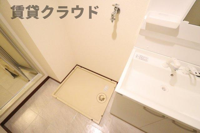 山善ビルの洗面所|コンパクトで使いやすい洗面所