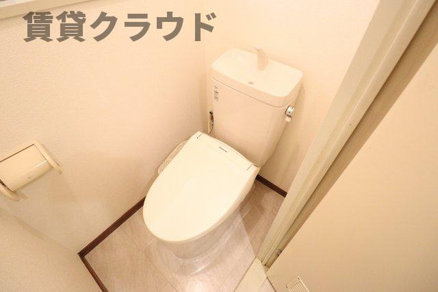 山善ビルのトイレ|マストアイテム！温水洗浄便座♪