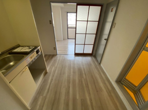 福寿ビルの内装