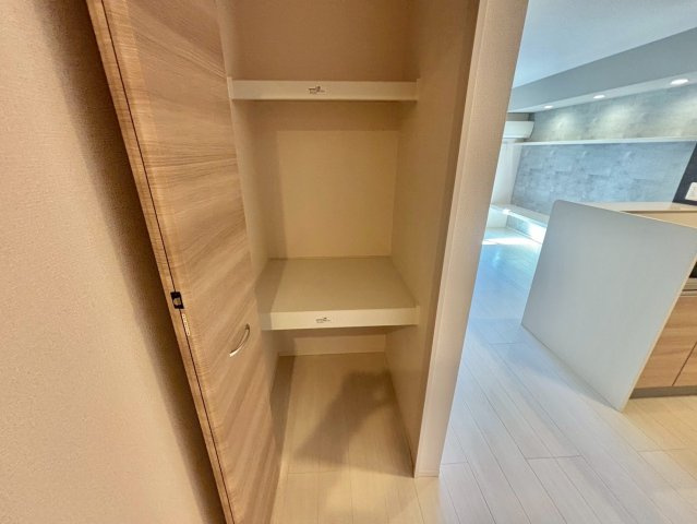 THE RESIDENCE 姫路神屋町 の収納