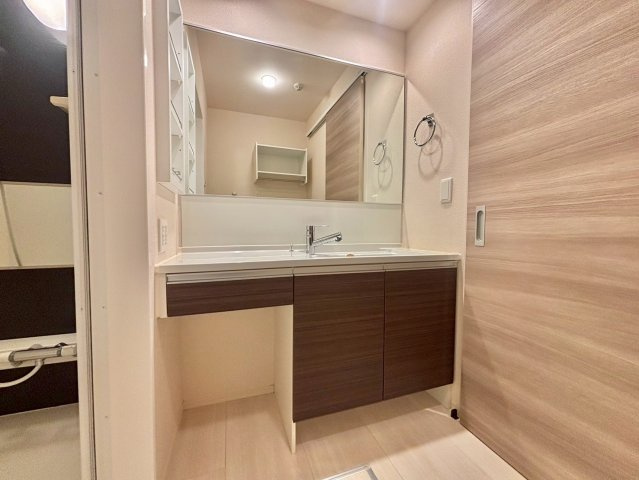 THE RESIDENCE 姫路神屋町 の洗面所