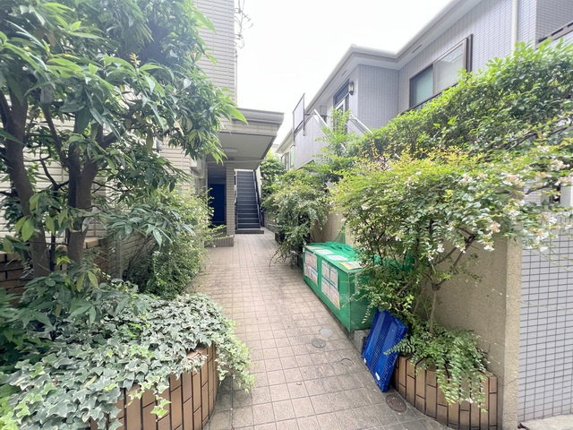 ハイツ中里のエントランス|★エントランス★