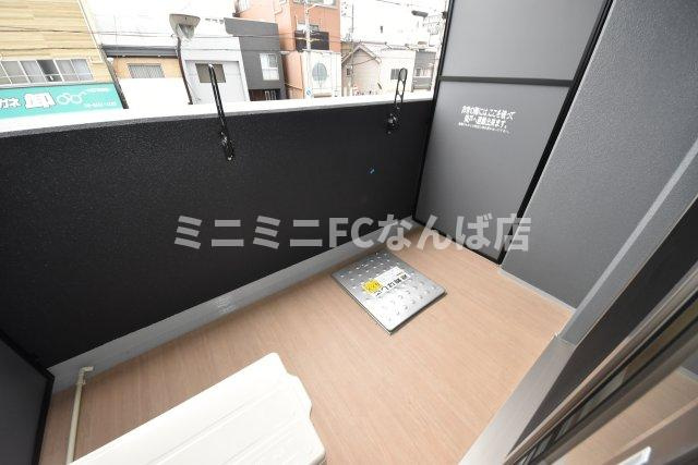 プレサンス大正エミナンスのバルコニー