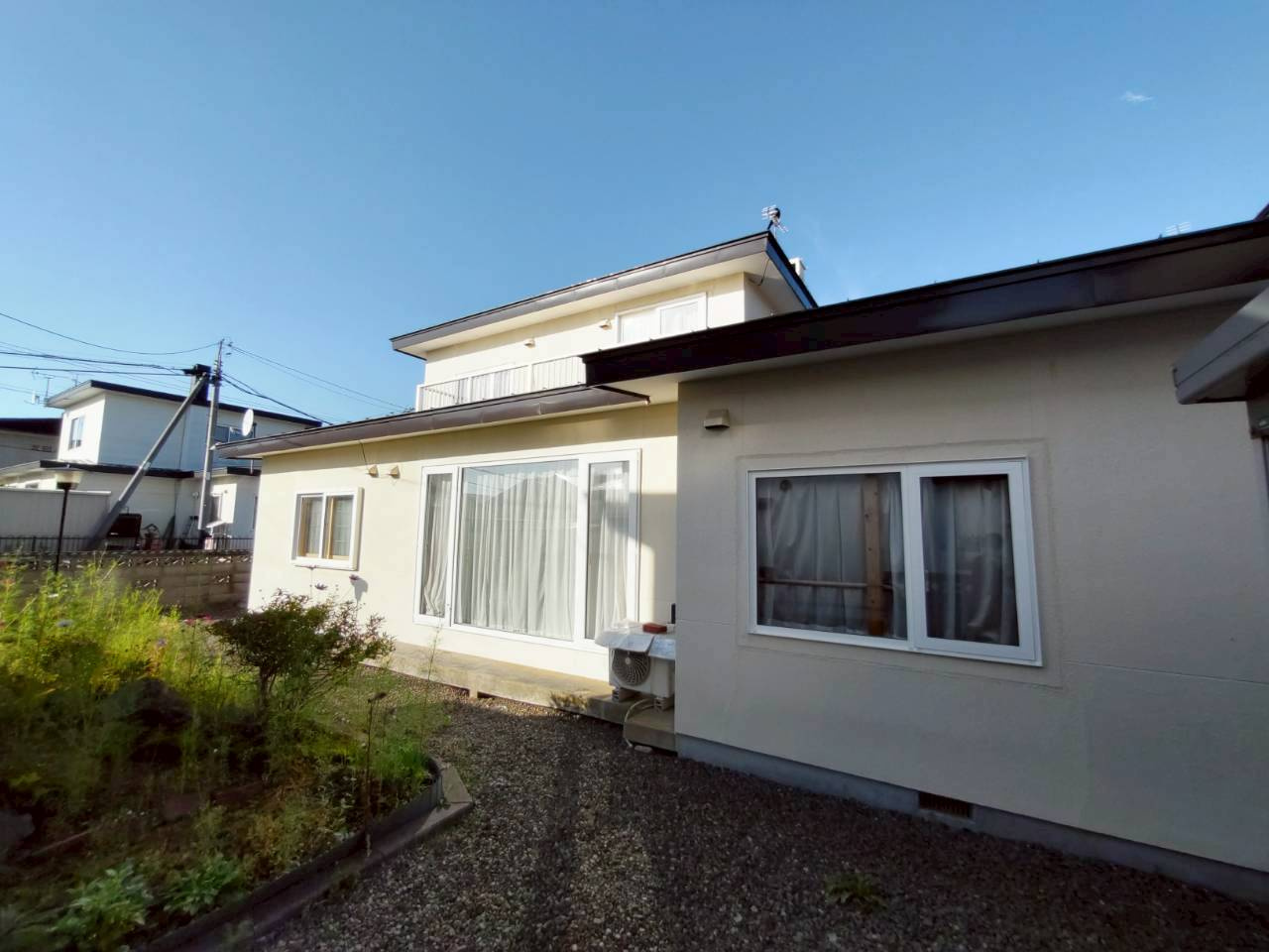 興津4丁目　店舗付き住宅の外観