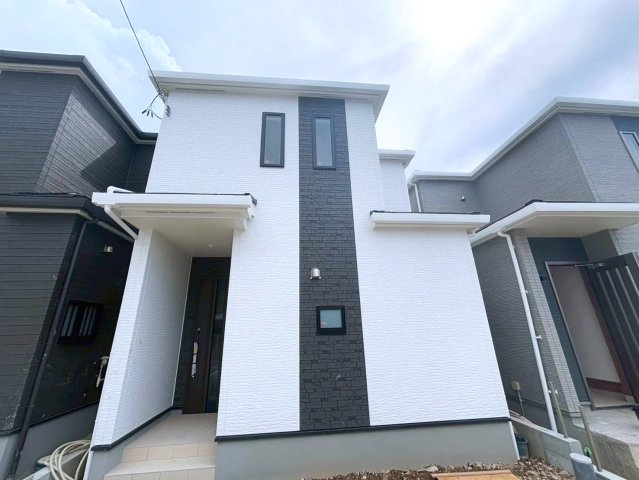 ハートフルタウン那覇市具志　C号棟の外観