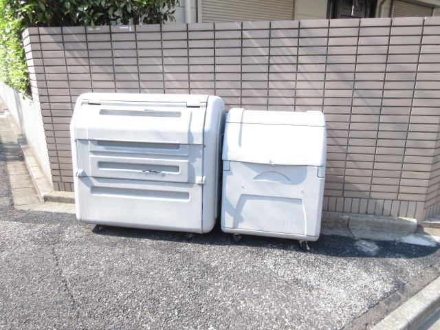 トライアングル２１のその他|ゴミストッカー