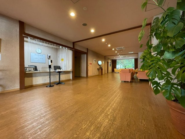 ジュリオ朝霧のエントランス