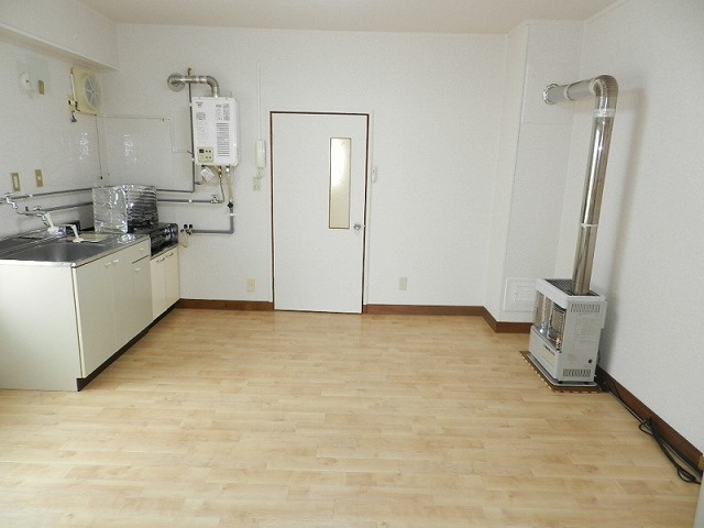 コーポ大友１の居間・リビング