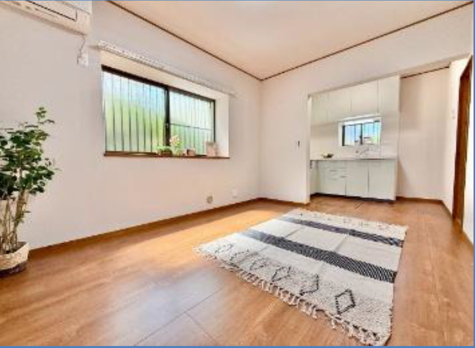 中古戸建 狭山市水野の洋室|広々とした洋室です