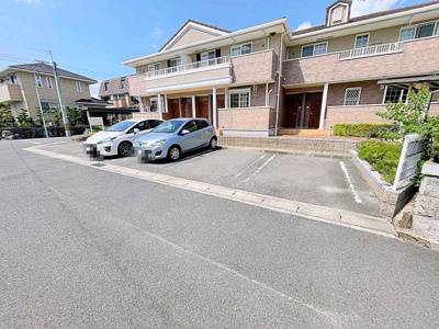 【駐車場】 | サンレジデンス【名古屋市賃貸・ネット無料】