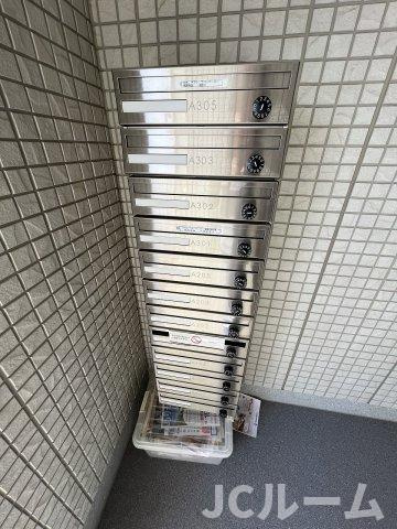 レフィナードCのエントランス