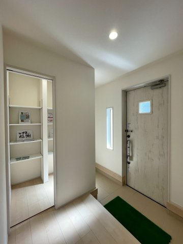 【玄関】 | 富岡市下高瀬　全11棟