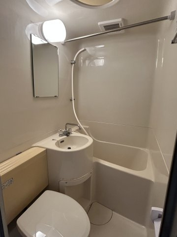 ファミーユトミタの浴室