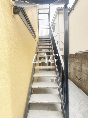 【その他共用部分】 | castelo | 共用階段です。