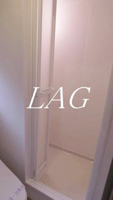 【浴室】 | castelo | シャワールームです。