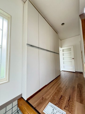【玄関】 | 南春日丘6丁目一戸建