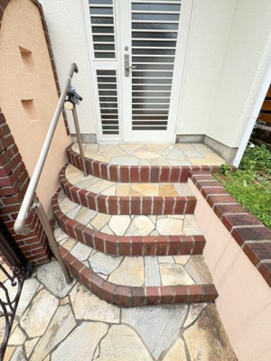 【エントランス】 | 南春日丘6丁目一戸建