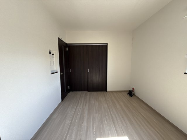 オーシャンコート北今宿A棟の居間・リビング