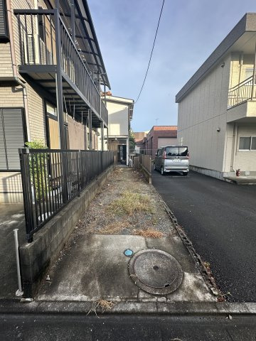 【駐車場】 | 軽自動車なら駐車可能です。
