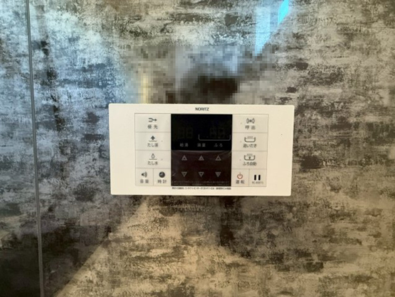 御殿場市二枚橋　全１棟　新築戸建の発電・温水設備