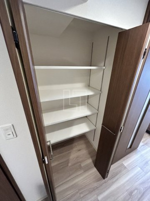 【収納】 | プレサンス阿波座駅前 | プレサンス阿波座駅前　物入