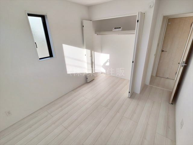 【洋室】 | 小川町小川　全2棟　1号棟 | ２階北西側5.25帖洋室　寝室にいかがでしょうか