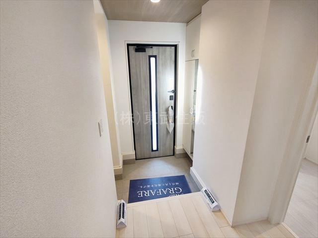 【玄関】 | 小川町小川　全2棟　1号棟 | 明るい玄関です