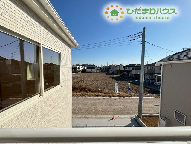 鴻巣市松原　2期　新築一戸建て　リーブルガーデン　02の展望|バルコニーからは、周囲に高い建物がない開放的な景色を眺めることができます！
遮るものがないため、遠くの景色や広い空を感じながらリフレッシュできます。